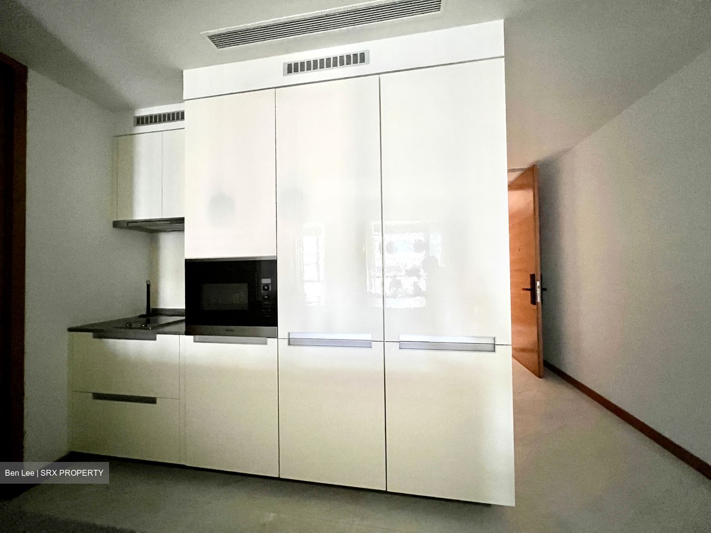 Marina One Residences (D1), Apartment #557018131